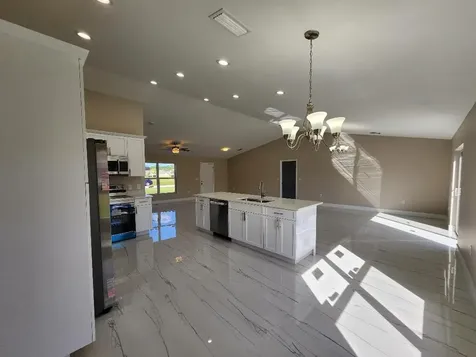 956 SE 39th Terrace Okeechobee FL 34974