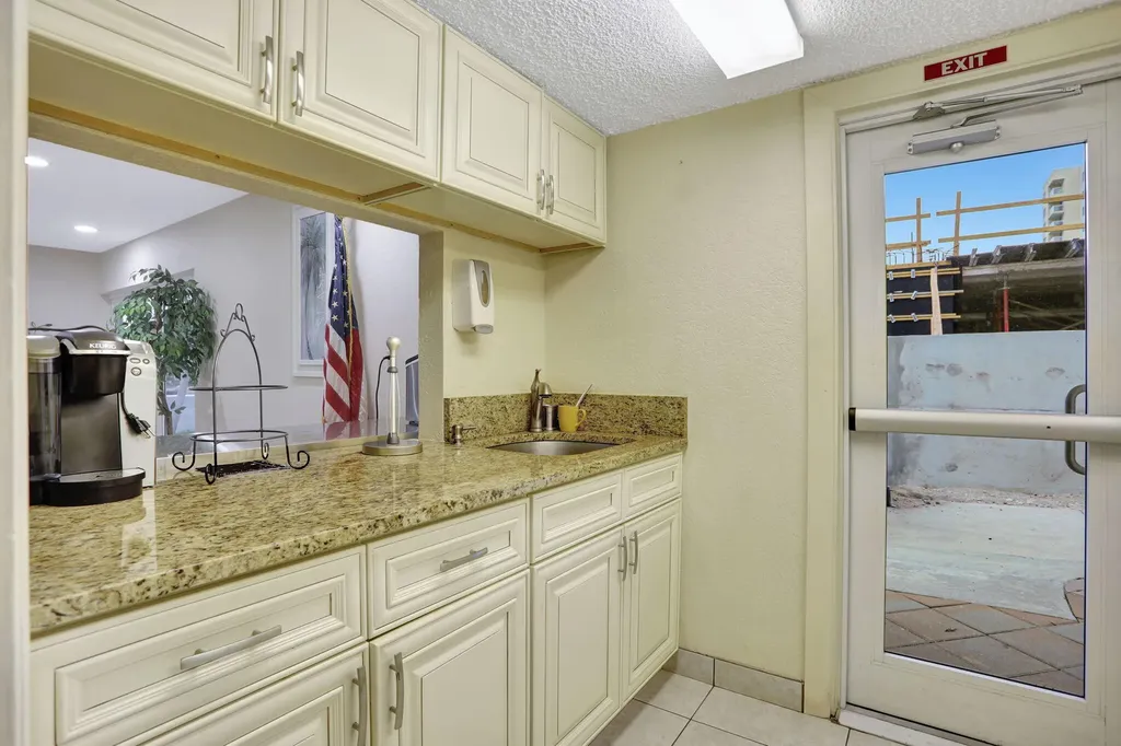 1391 S Ocean Boulevard Pompano Beach FL 33062
