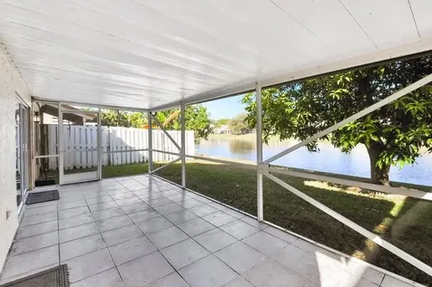 10104 Country Brook Road Boca Raton FL 33428