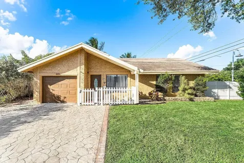 8101 SW 12th Street North Lauderdale FL 33068