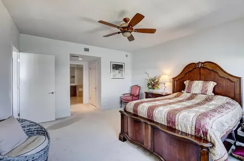 2650 Lake Shore Drive Riviera Beach FL 33404