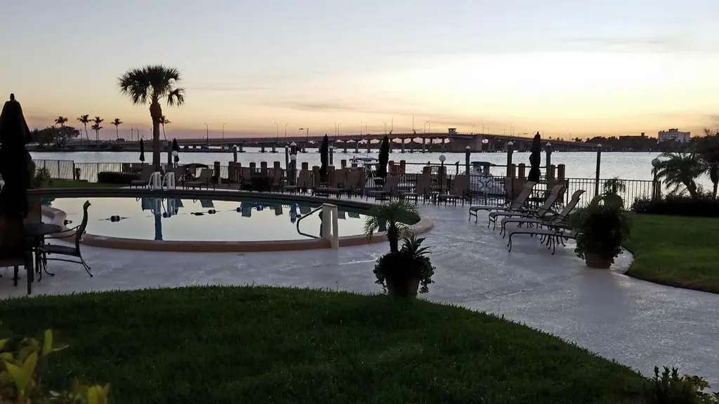 2840 S Ocean Boulevard Palm Beach FL 33480