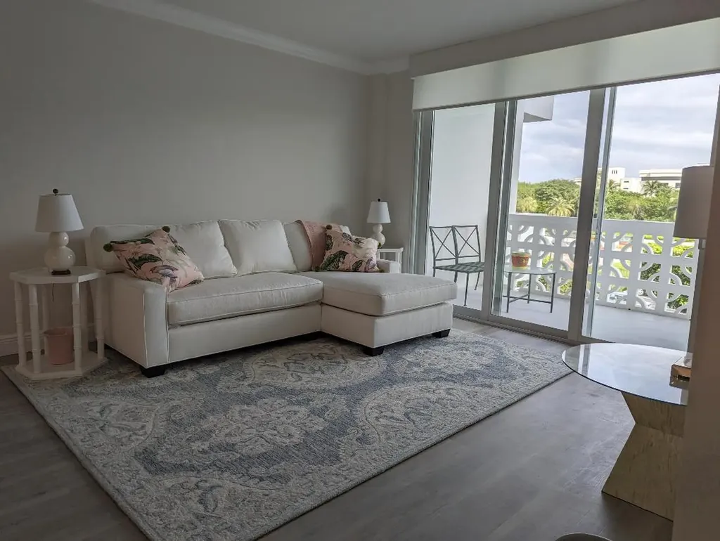 2840 S Ocean Boulevard Palm Beach FL 33480