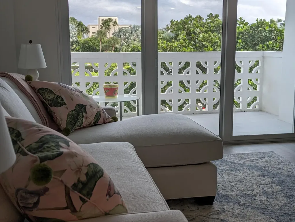 2840 S Ocean Boulevard Palm Beach FL 33480