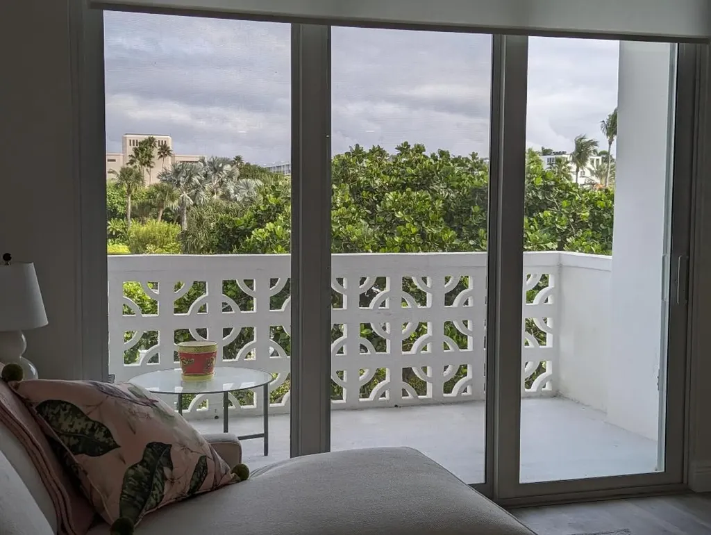 2840 S Ocean Boulevard Palm Beach FL 33480
