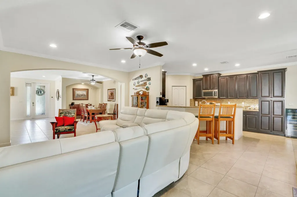 9328 Silent Oak Circle West Palm Beach FL 33411