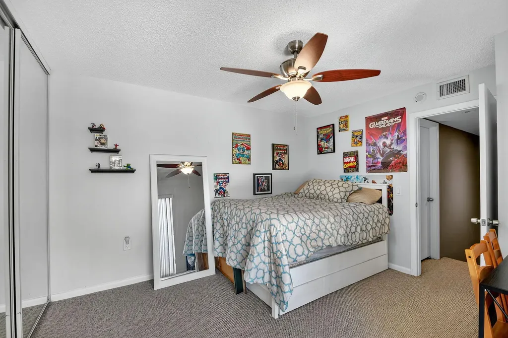 2409 24th Way West Palm Beach FL 33407