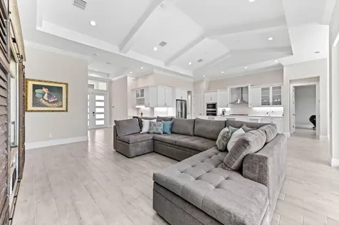 9323 SW Pinnacle Place Port St Lucie FL 34987