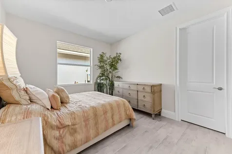 9323 SW Pinnacle Place Port St Lucie FL 34987