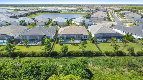 9323 SW Pinnacle Place Port St Lucie FL 34987