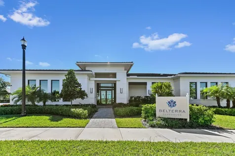 9323 SW Pinnacle Place Port St Lucie FL 34987