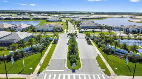 9323 SW Pinnacle Place Port St Lucie FL 34987