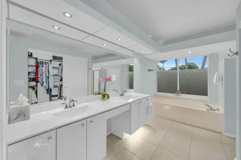 8216 SE Governors Way Hobe Sound FL 33455