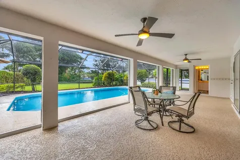 8216 SE Governors Way Hobe Sound FL 33455