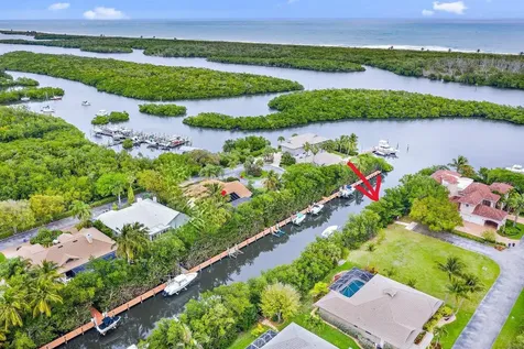 8216 SE Governors Way Hobe Sound FL 33455