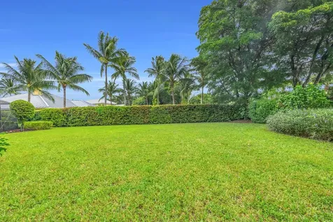 8216 SE Governors Way Hobe Sound FL 33455