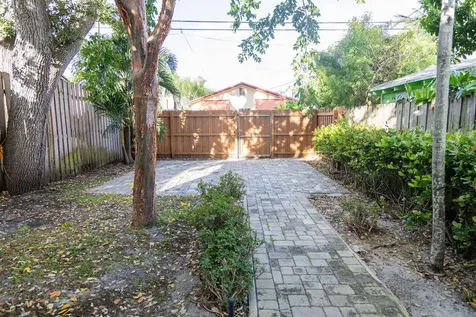 313 N M Street Lake Worth Beach FL 33460