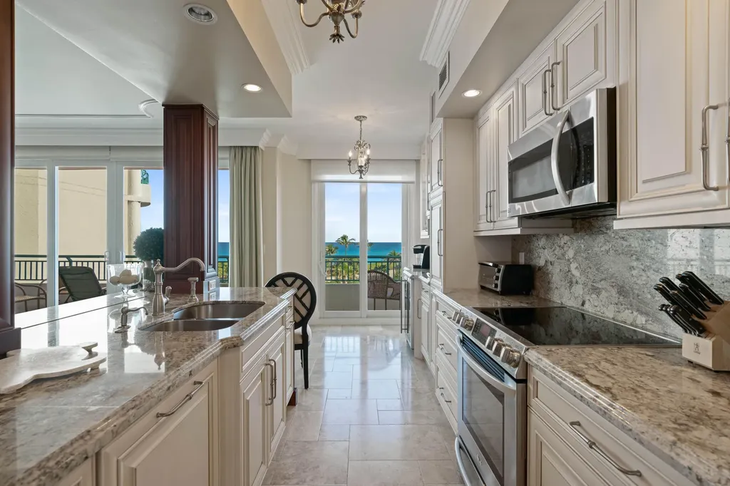 2000 S A1a Jupiter FL 33477