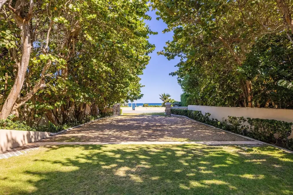 1550 S Ocean Boulevard Palm Beach FL 33480