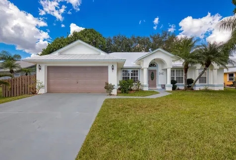 3362 SE East Snow Road Port St Lucie FL 34984