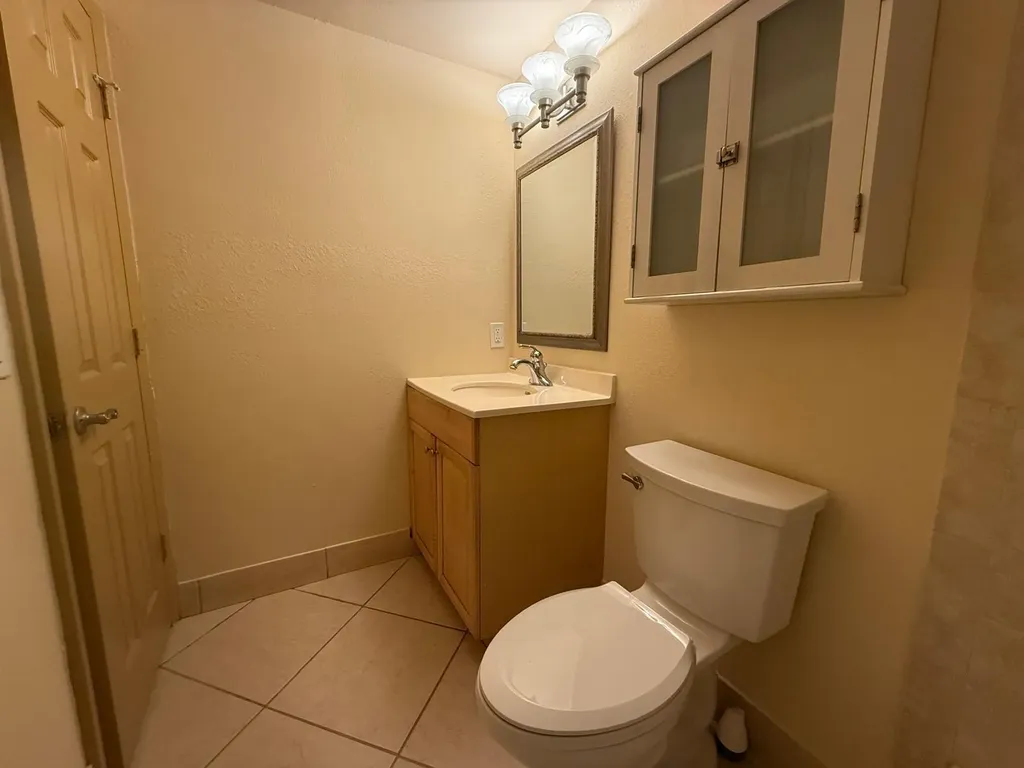 744 NE 14th Avenue Fort Lauderdale FL 33304