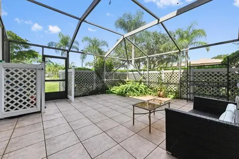 38 Essex Court Royal Palm Beach FL 33411