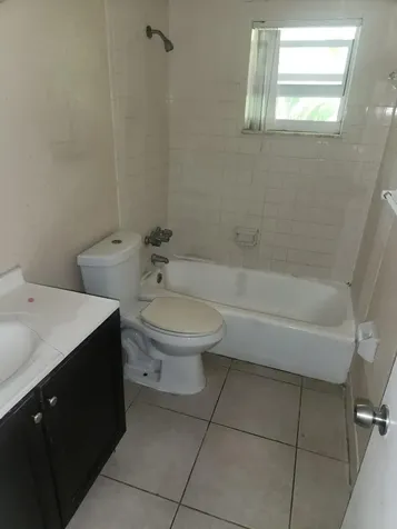 220 Croton Avenue Lantana FL 33462