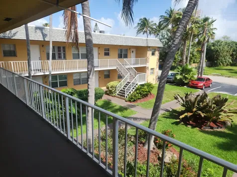 220 Croton Avenue Lantana FL 33462