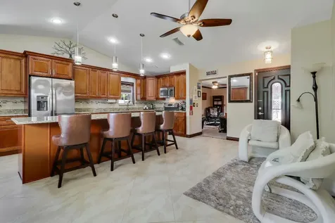 10438 Pippin Lane Royal Palm Beach FL 33411