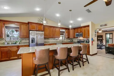 10438 Pippin Lane Royal Palm Beach FL 33411