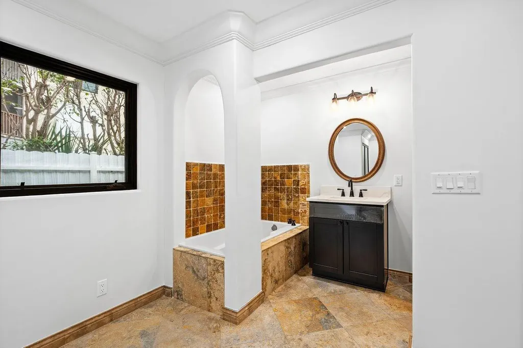 1 S 18th Avenue S Lake Worth Beach FL 33460