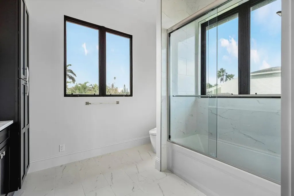 1 S 18th Avenue S Lake Worth Beach FL 33460