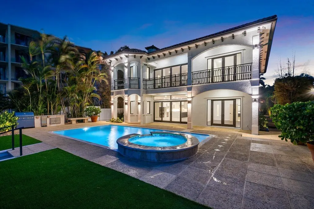 1 S 18th Avenue S Lake Worth Beach FL 33460