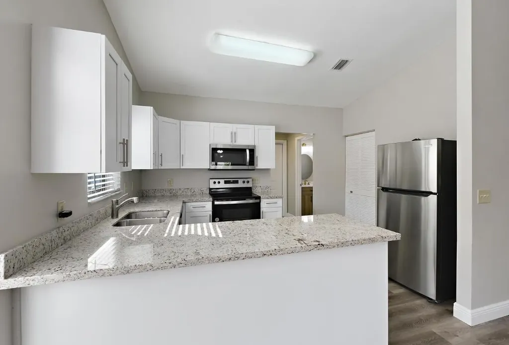 916 Daffodil Drive Wellington FL 33414