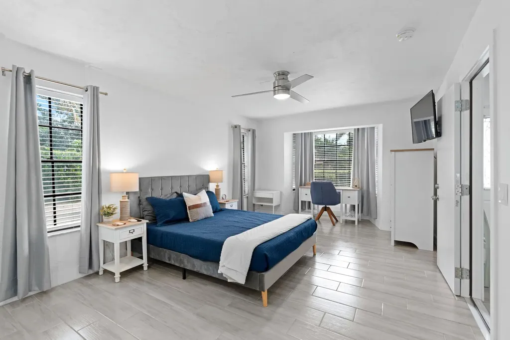 5285 Sunrise Boulevard Delray Beach FL 33484