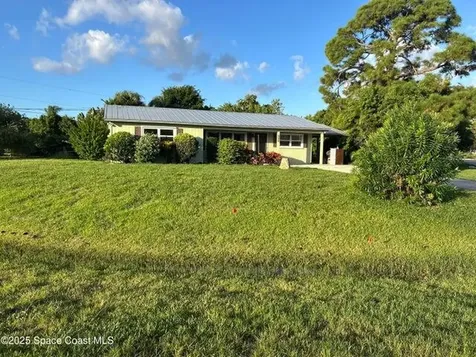 100 S Wimbrow Drive Sebastian FL 32958