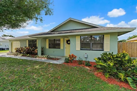2186 SE Trillo Street Port St Lucie FL 34952