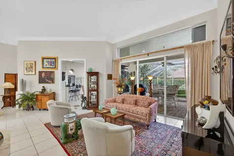 9923 SE Oak Tree Terrace Tequesta FL 33469