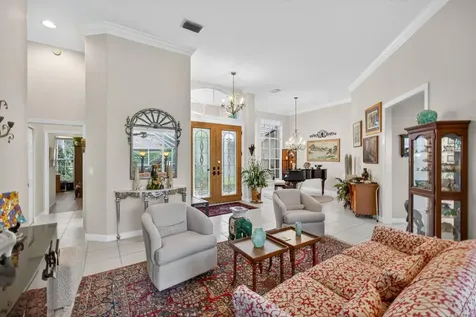 9923 SE Oak Tree Terrace Tequesta FL 33469