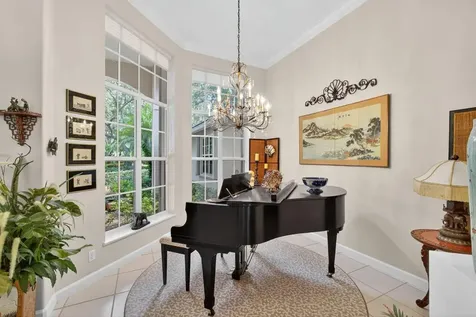 9923 SE Oak Tree Terrace Tequesta FL 33469