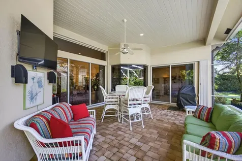 9923 SE Oak Tree Terrace Tequesta FL 33469
