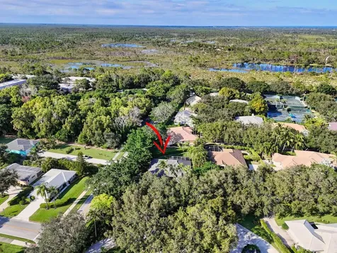 9923 SE Oak Tree Terrace Tequesta FL 33469