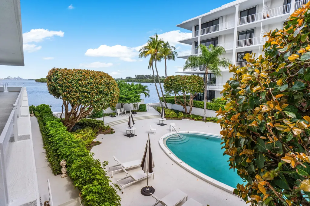 2150 Ibis Isle Road Palm Beach FL 33480
