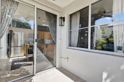 11011 Legacy Lane Palm Beach Gardens FL 33410