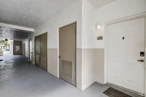 11011 Legacy Lane Palm Beach Gardens FL 33410