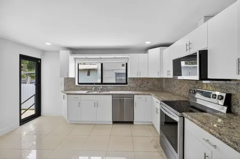 2244 SW 10th Street Miami FL 33135