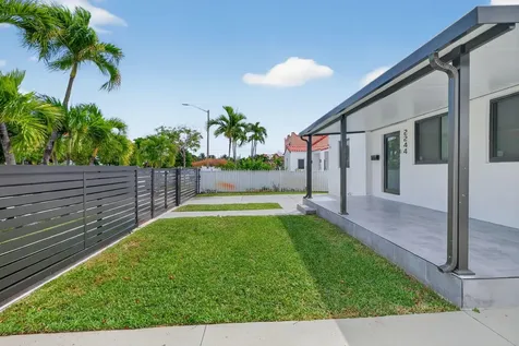 2244 SW 10th Street Miami FL 33135