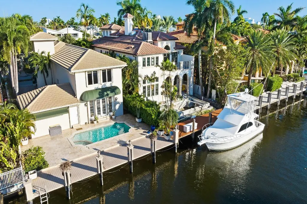 413 Coconut Isle Drive Fort Lauderdale FL 33301