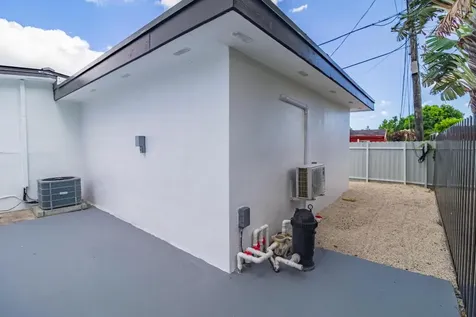 11014 Westwood Lake Drive Miami FL 33165