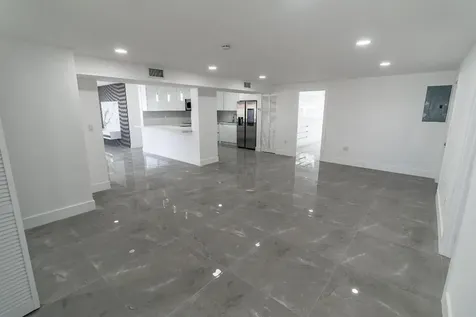 11014 Westwood Lake Drive Miami FL 33165